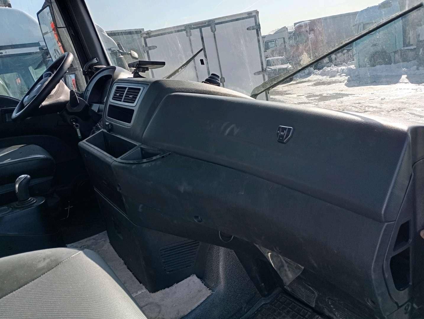 Sitrak C7H 4x2 ZZ4186V361HE,  176 285 км, 2022 года в лизинг