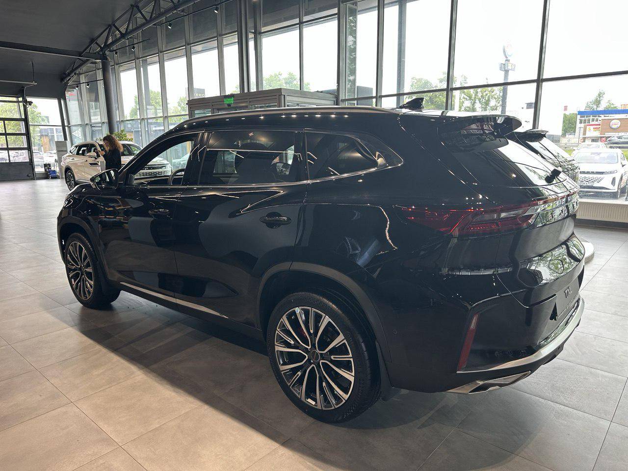 EXEED TXL Flagship 2.0 7DCT 4WD