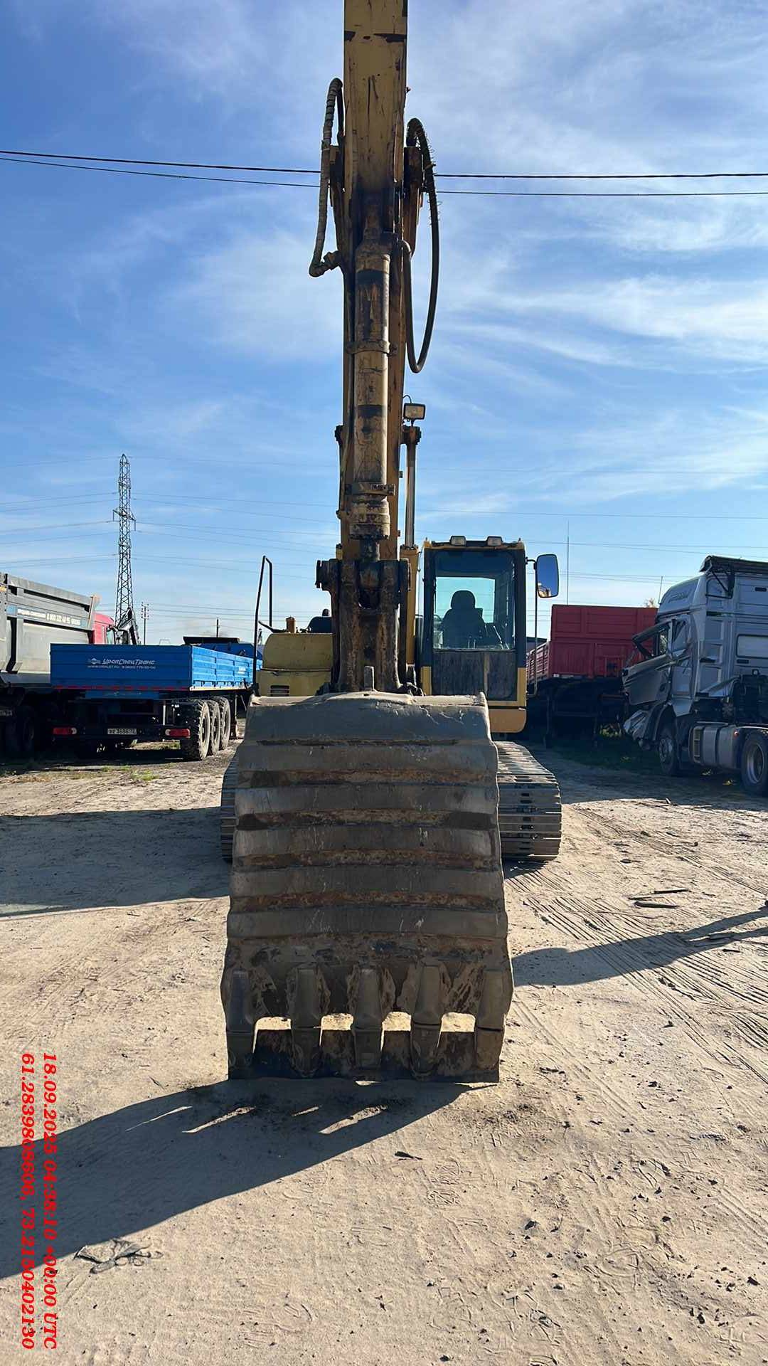 KOMATSU PC220-8MO, 2015 года в лизинг