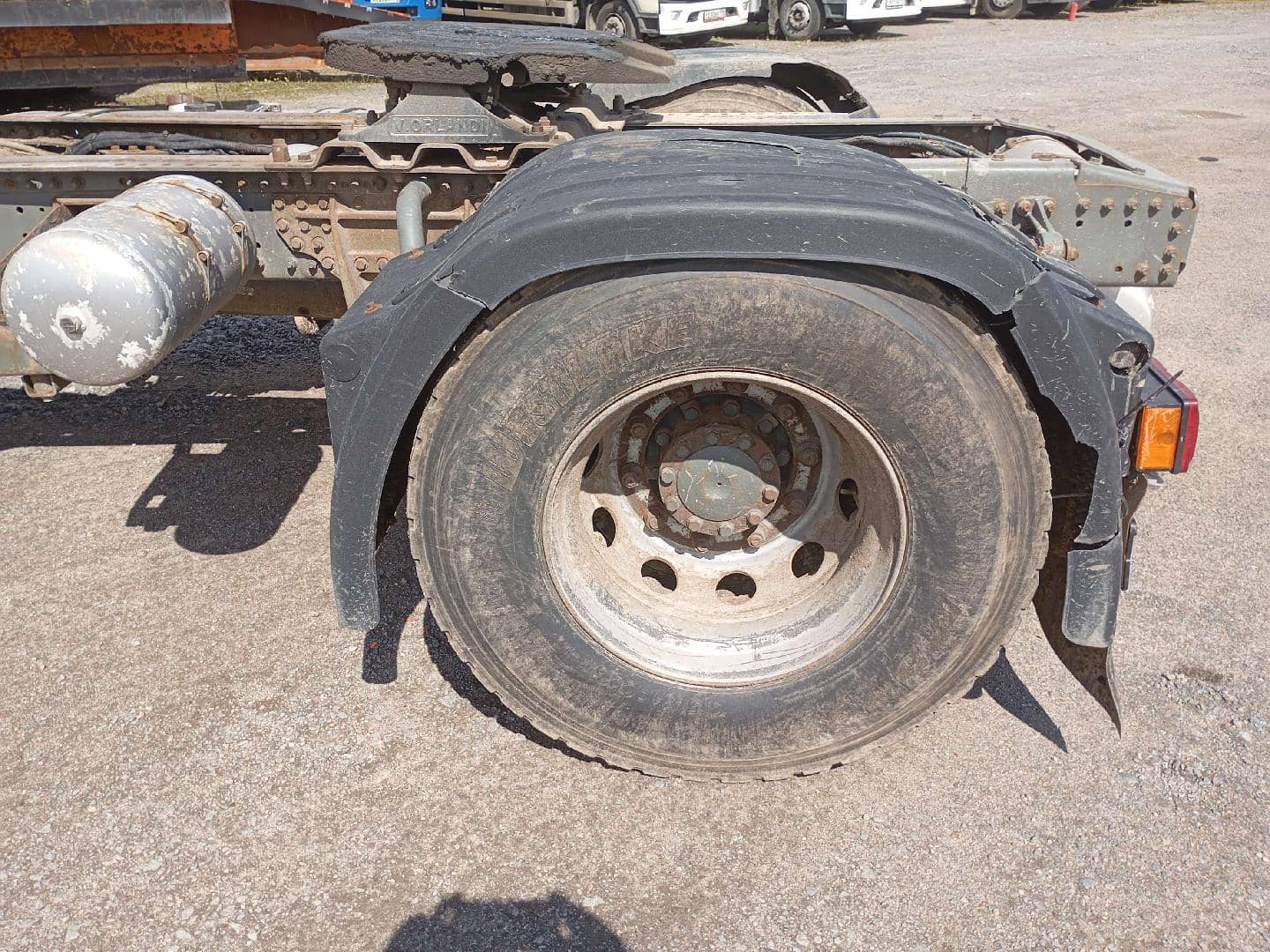 Sitrak C7H 4x2 ZZ4186V361HE,  439 840 км, 2023 года в лизинг