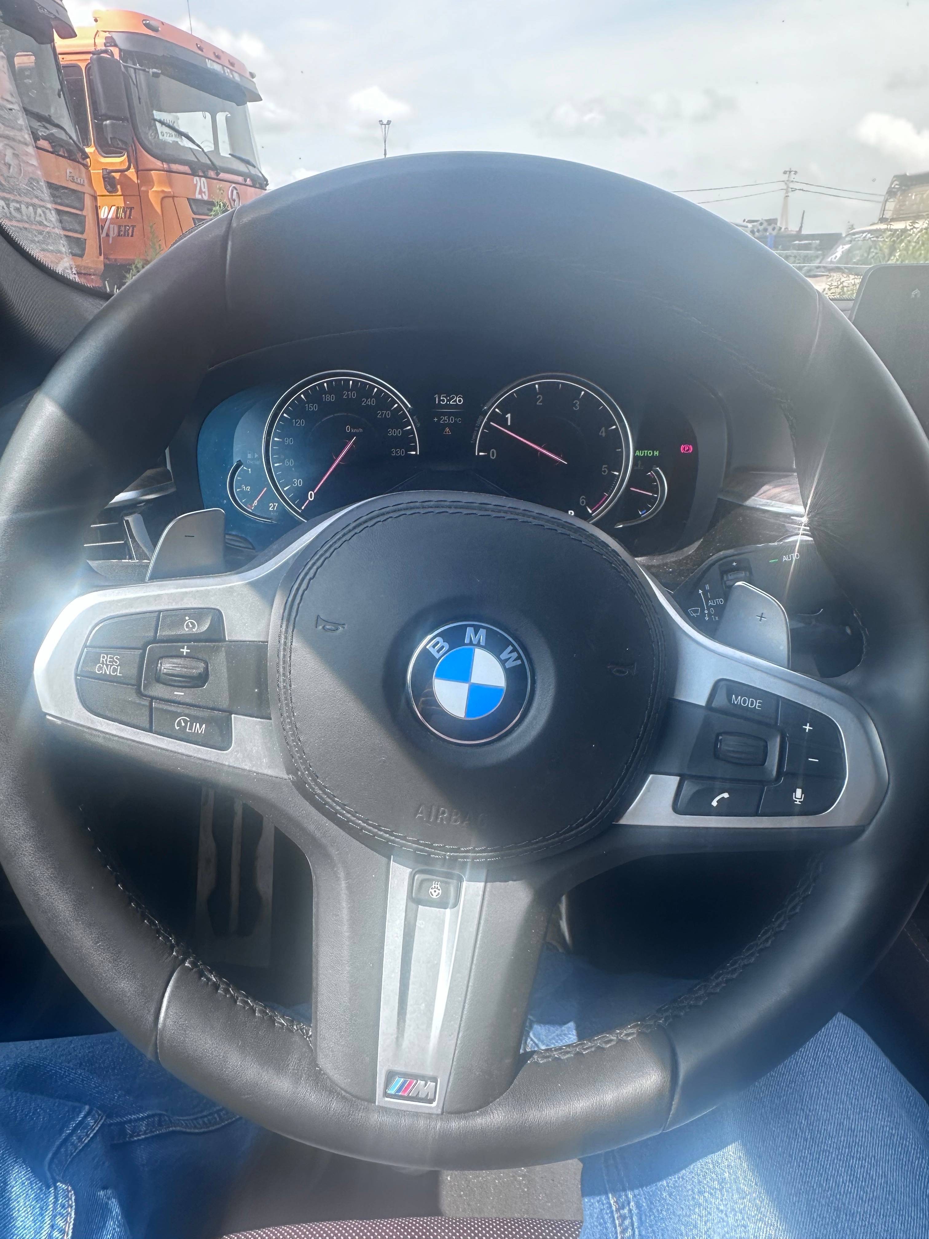 BMW 5 серия,  74 360 км, 2018 года в лизинг