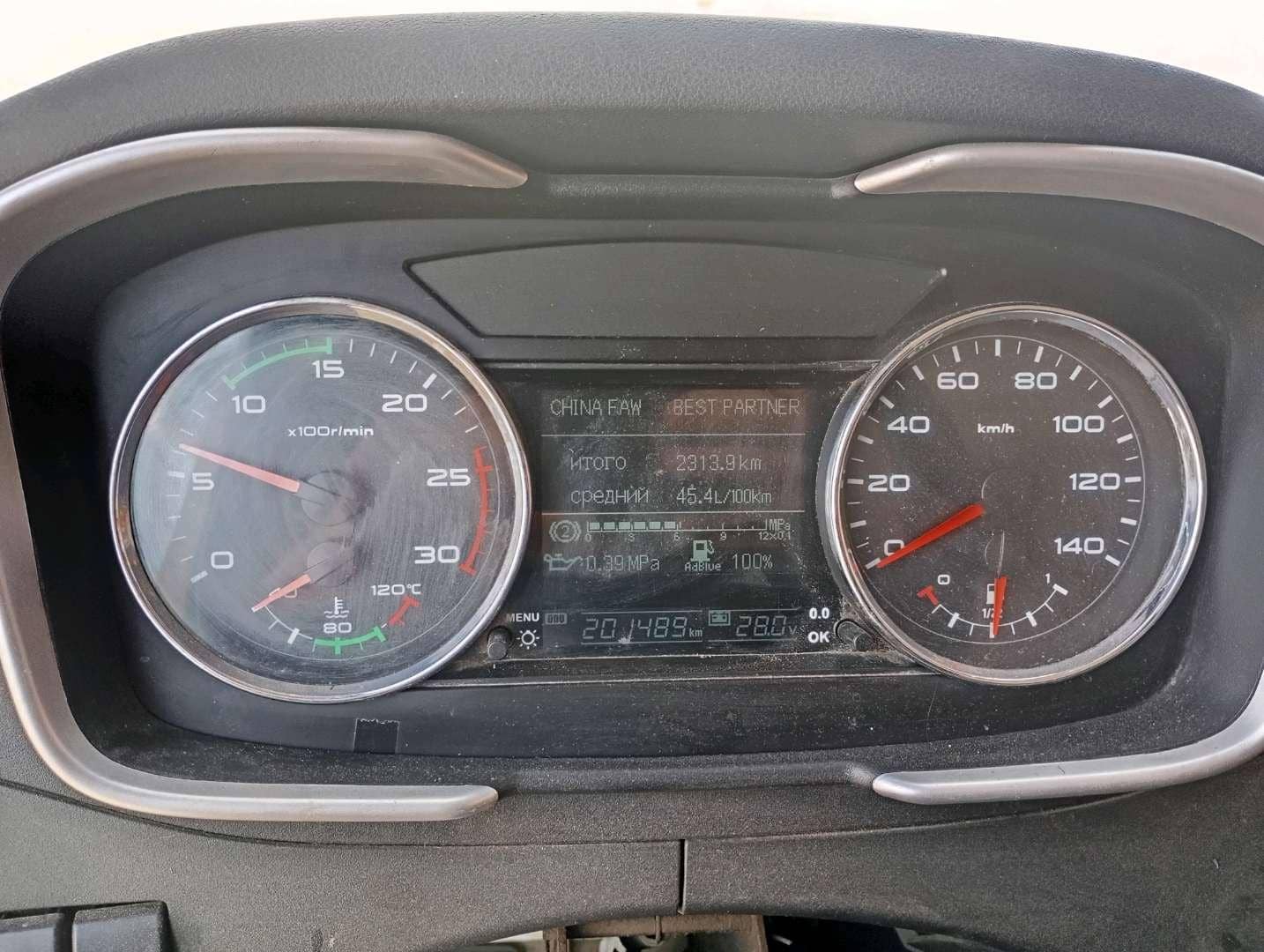 FAW CA3250P66K24T1E5 6х4,  201 489 км, 2022 года в лизинг