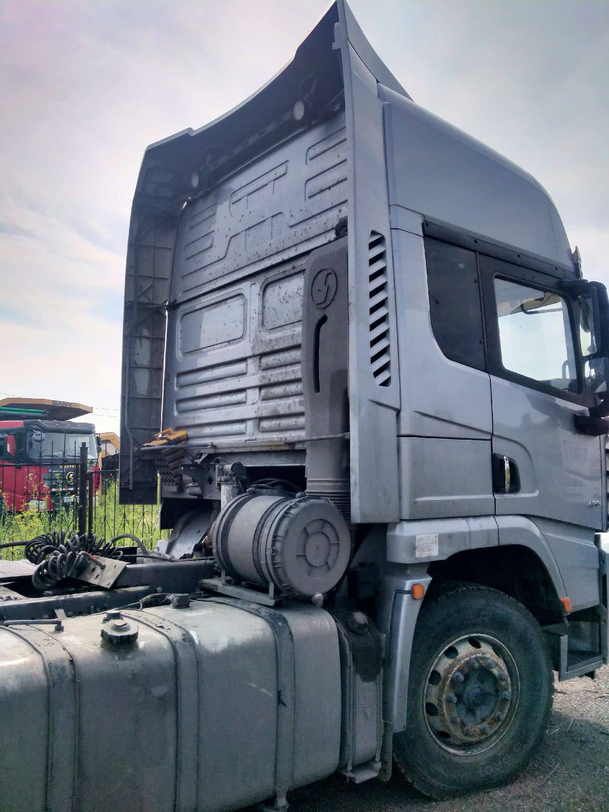 Shacman SX42566V324,  264 697 км, 2023 года в лизинг