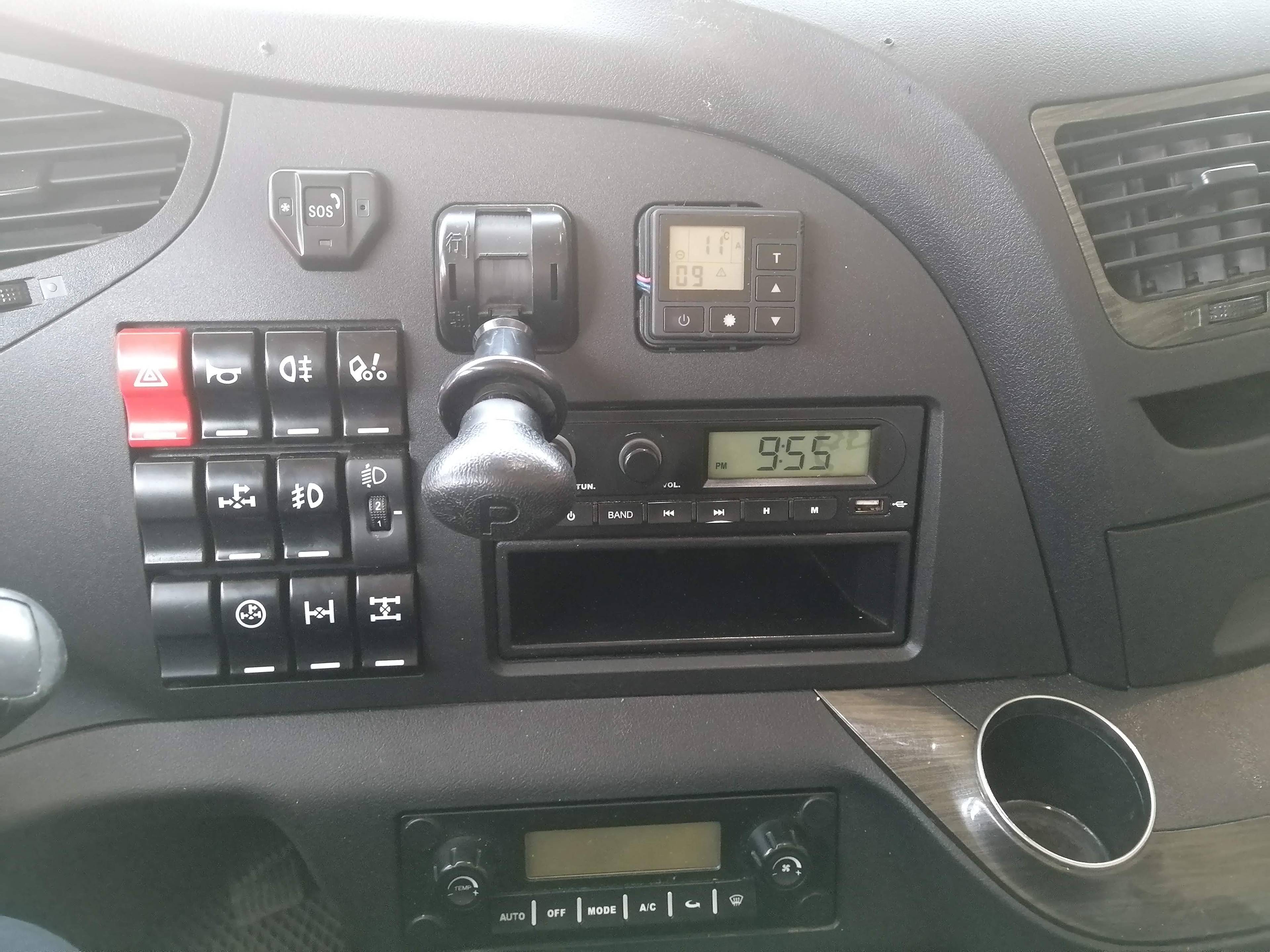 FAW CA3310P66K24T4E5 8х4 Лот 000000485