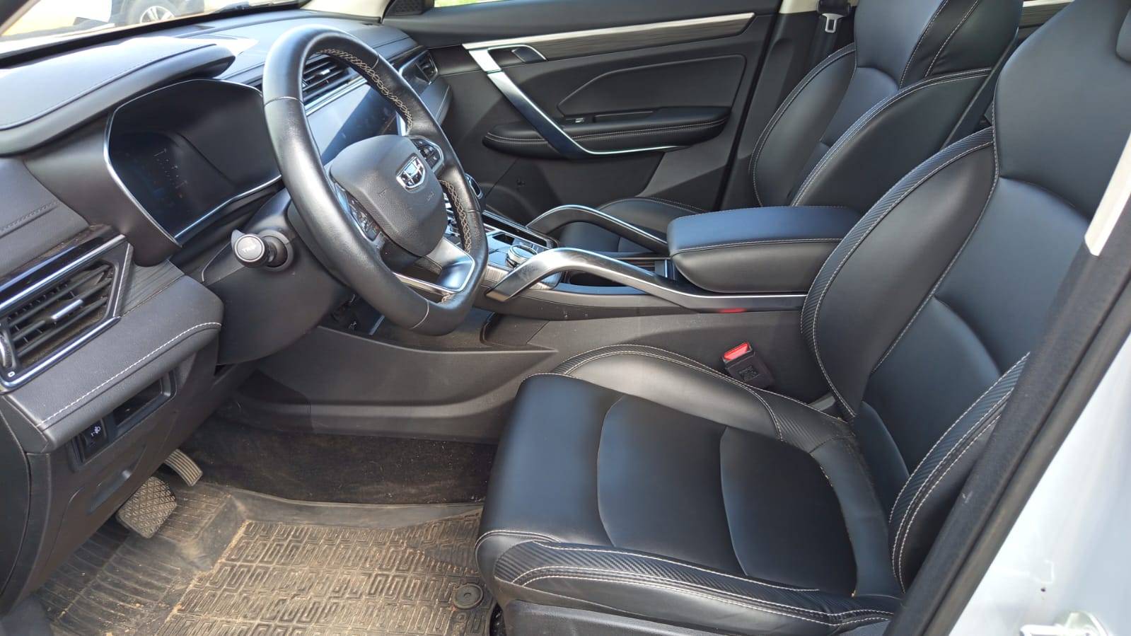Geely Atlas Pro,  154 476 км, 2022 года в лизинг
