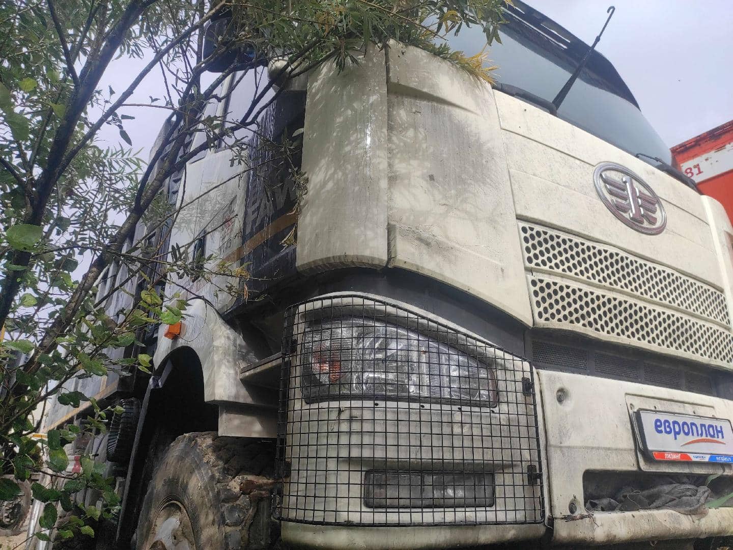 FAW CA3250P66K24L1TE5 6x6,  225 000 км, 2023 года в лизинг