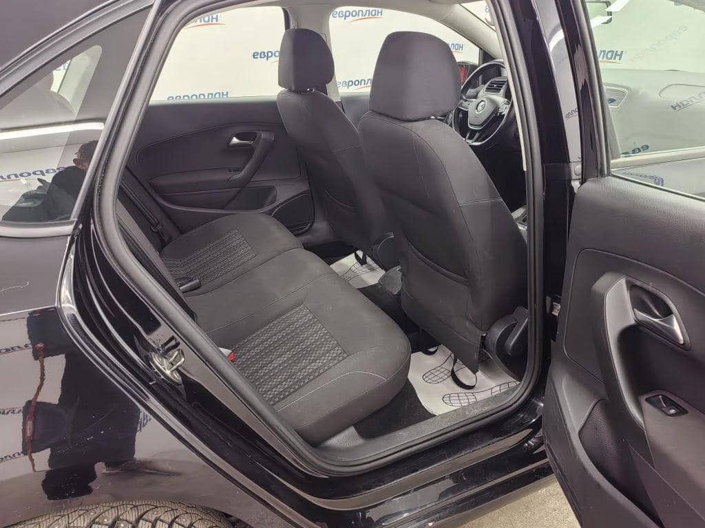 Volkswagen Polo,  93 195 км, 2019 года в лизинг