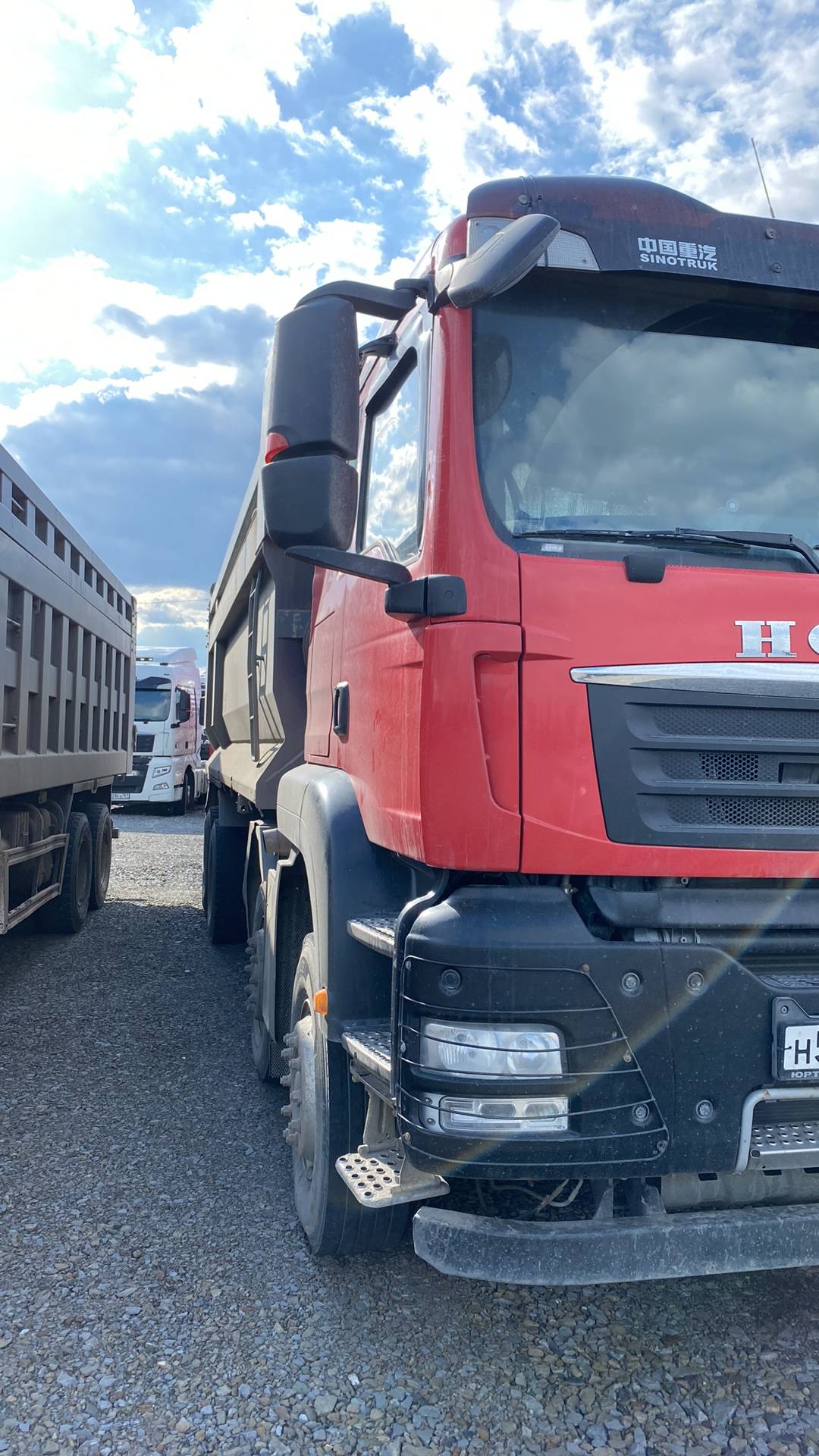 HOWO ZZ3317V386GE1 8х4