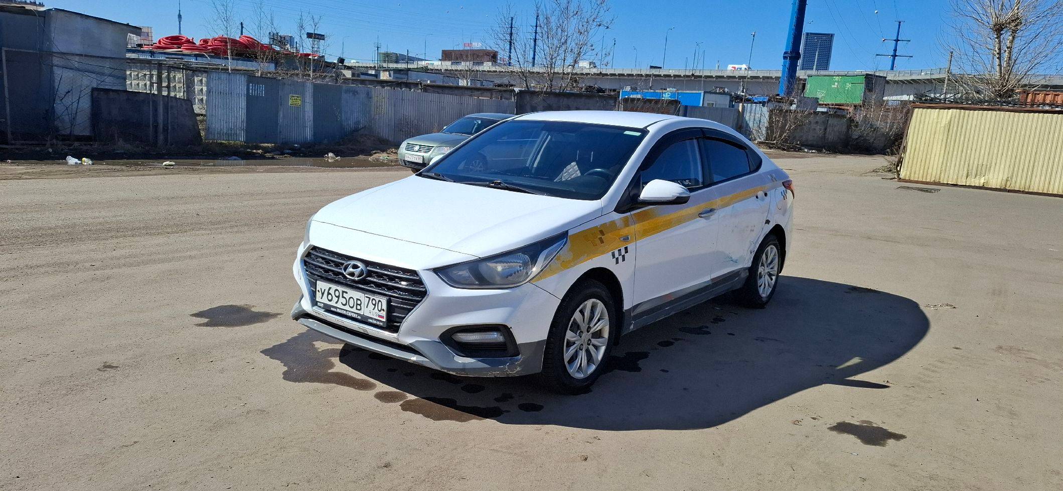 Hyundai Solaris