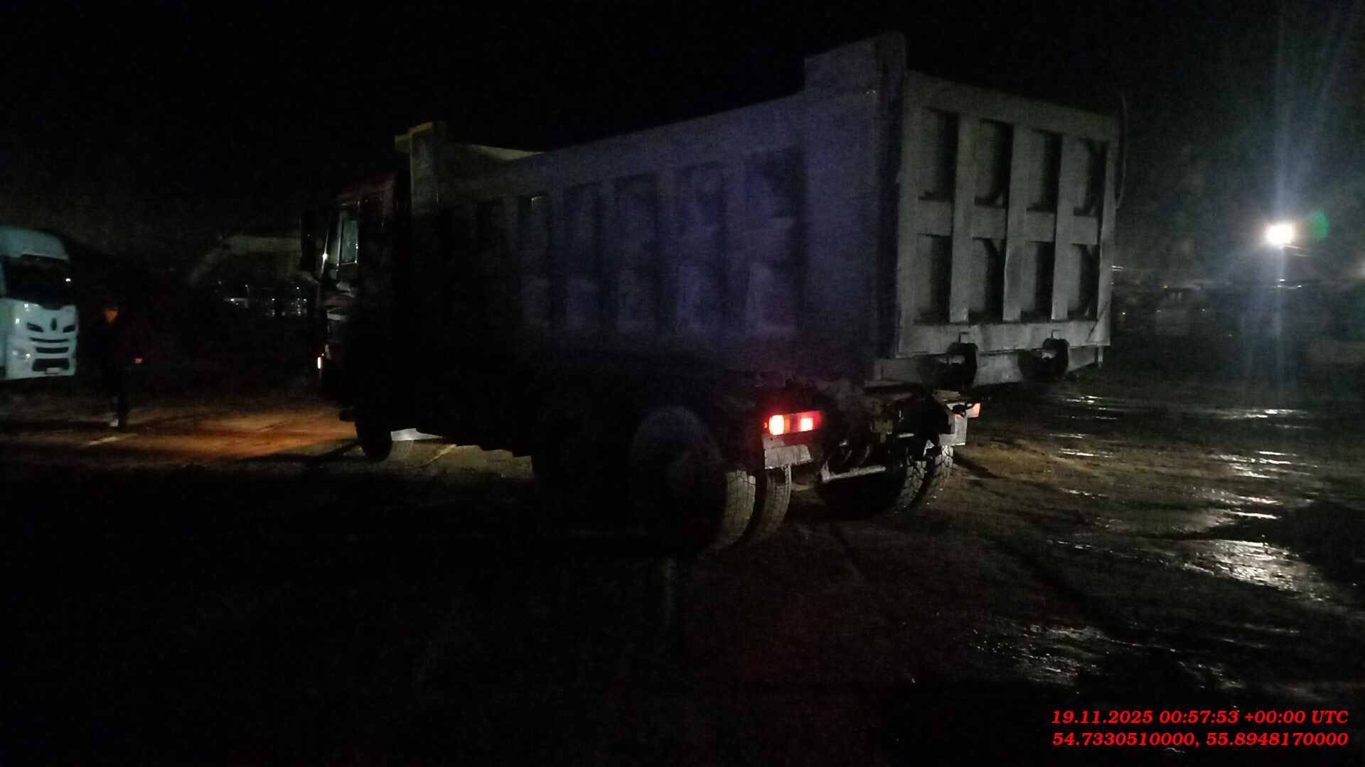 HOWO ZZ3327S3847E 6х4,  134 412 км, 2023 года в лизинг