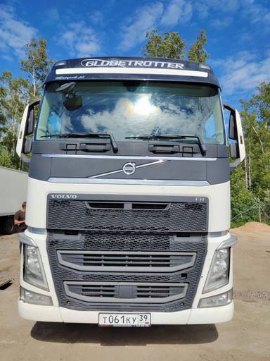 Volvo FH 460 4x2 (FH Globetrotter XL)