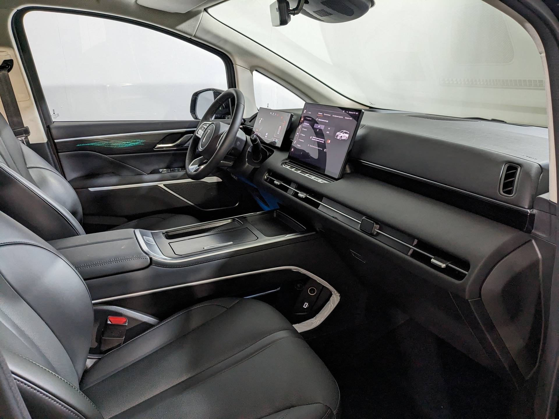 Wey 80 PHEV 1.5 T DHT 4WD Business Lounge