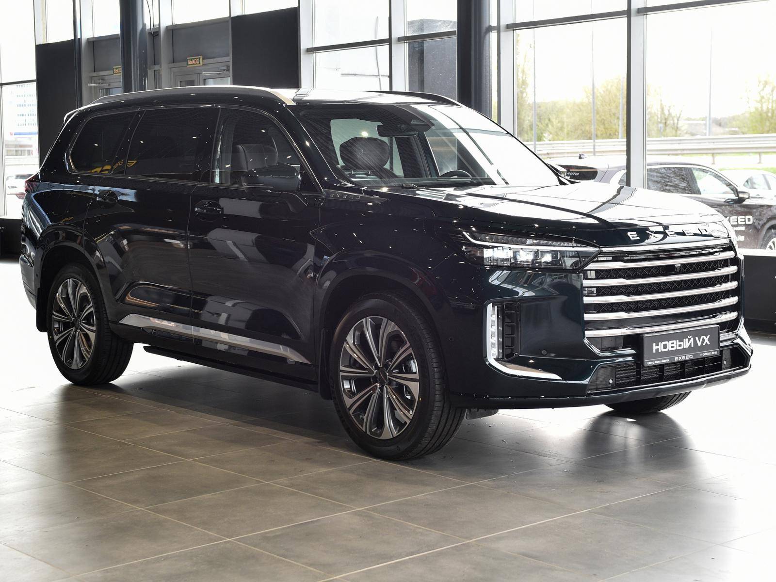 EXEED VX President 7 мест 2.0T 8AT 4WD