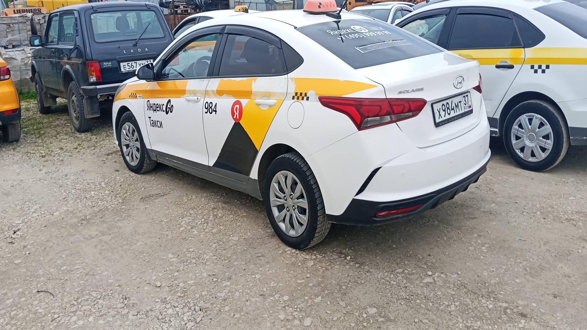 Hyundai Solaris,  268 694 км, 2021 года в лизинг