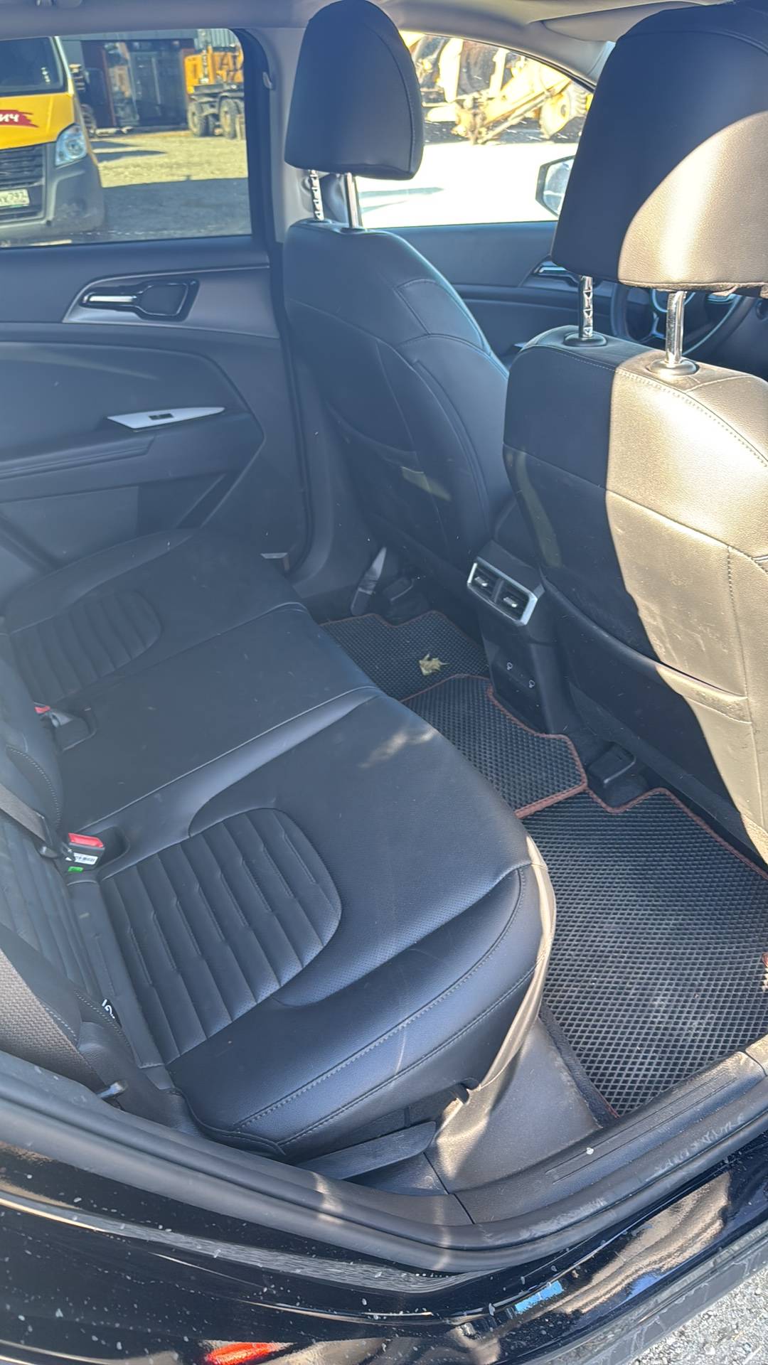 KIA Sportage,  24 588 км, 2023 года в лизинг