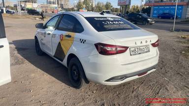 Lada Vesta седан