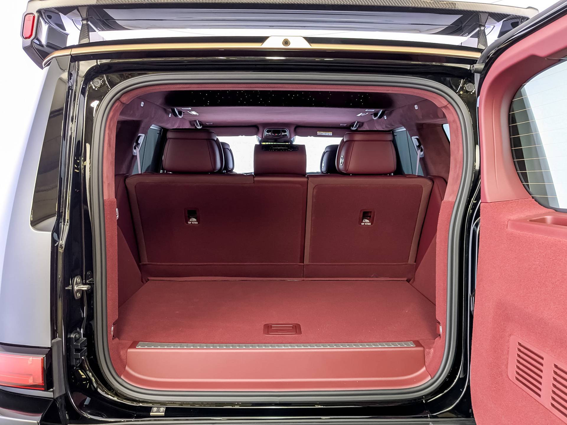 Tank 700 Edition One 3.0 HEV 9AT 4WD