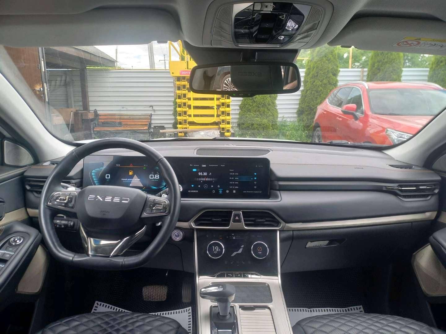 EXEED TXL,  48 326 км, 2023 года в лизинг