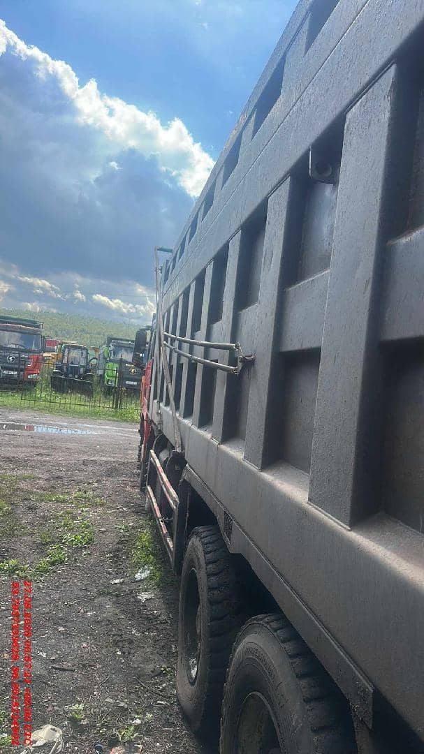 Shacman SX33186V366,  79 653 км, 2022 года в лизинг