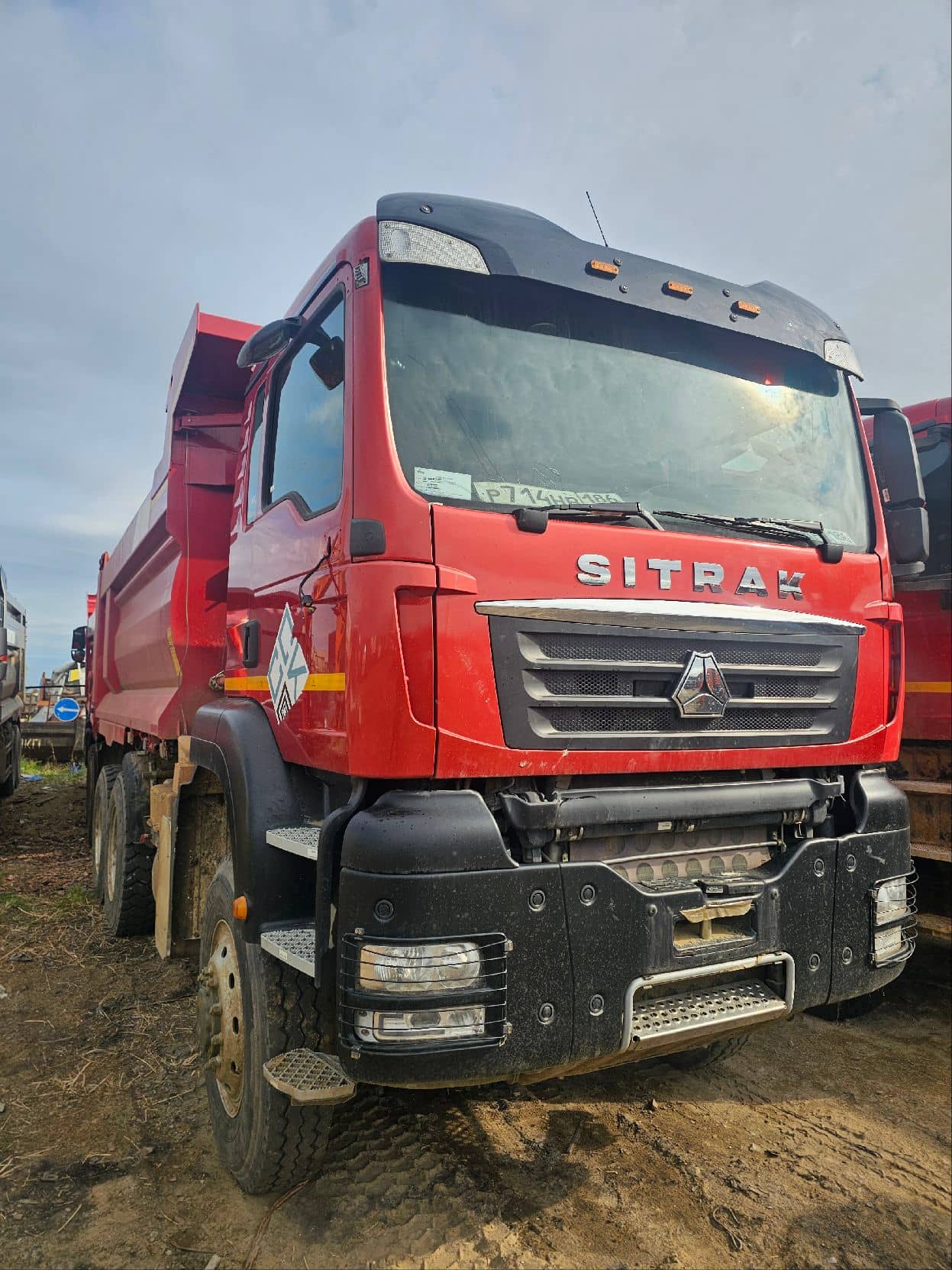 Sitrak ZZ3406V455ME,  96 493 км, 2024 года в лизинг