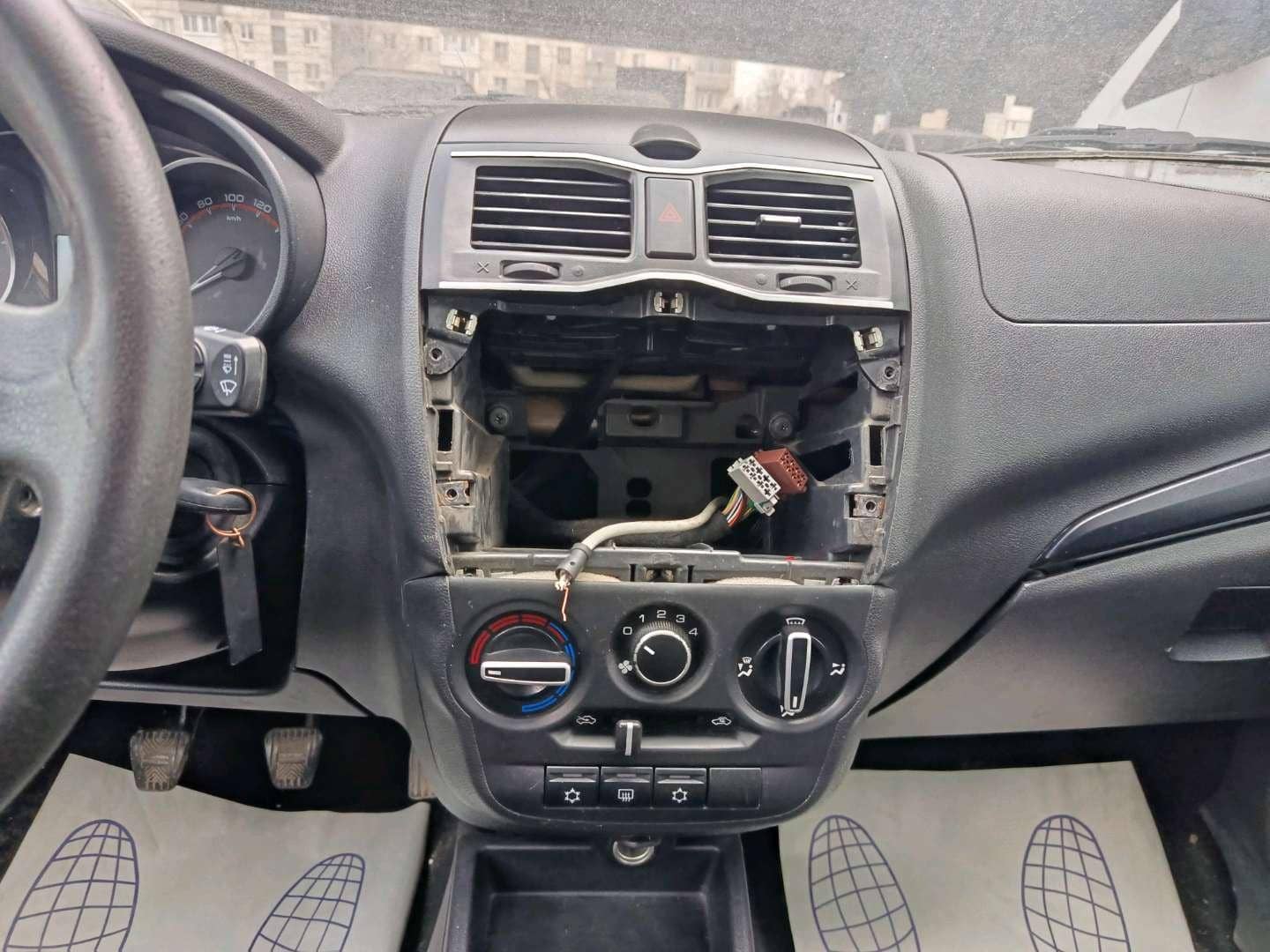 Lada Granta седан,  180 000 км, 2022 года в лизинг