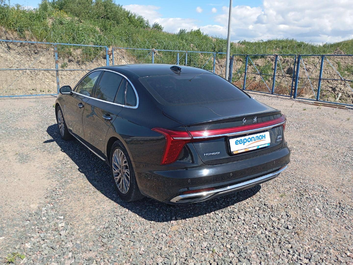 Hongqi H5,  170 205 км, 2024 года в лизинг