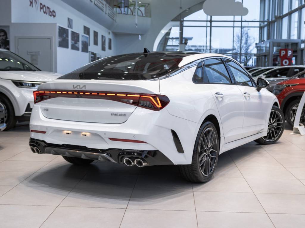 KIA K5 GT Line Ultimate 2.0 8AT 240 hp