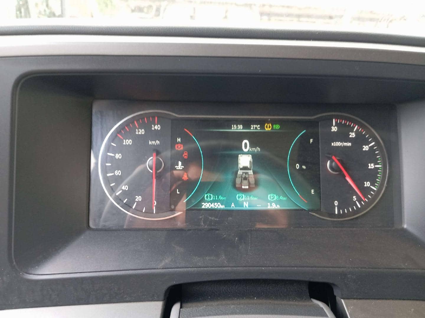 DongFeng GX DFH4180 4x2,  290 450 км, 2024 года в лизинг