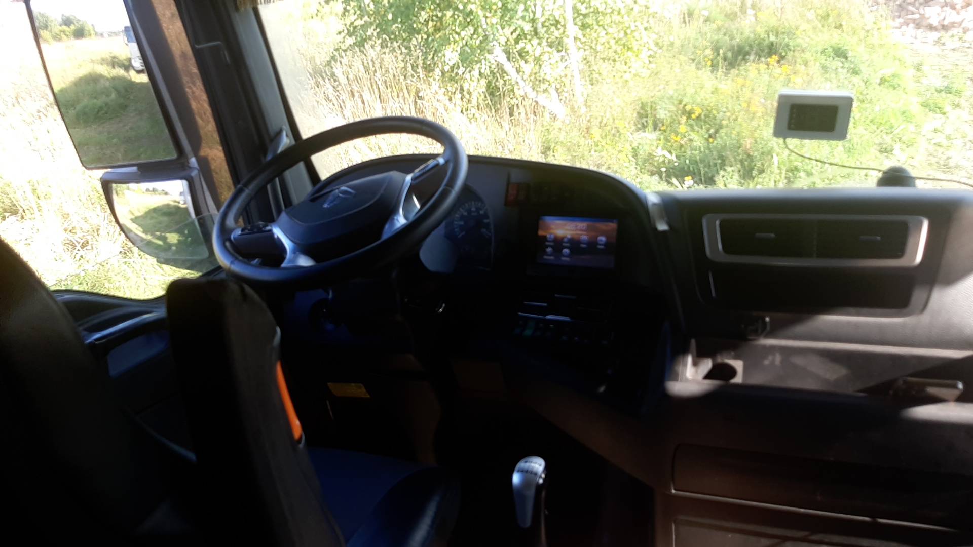 Sitrak C7H 4x2 ZZ4186V361HE,  329 340 км, 2022 года в лизинг