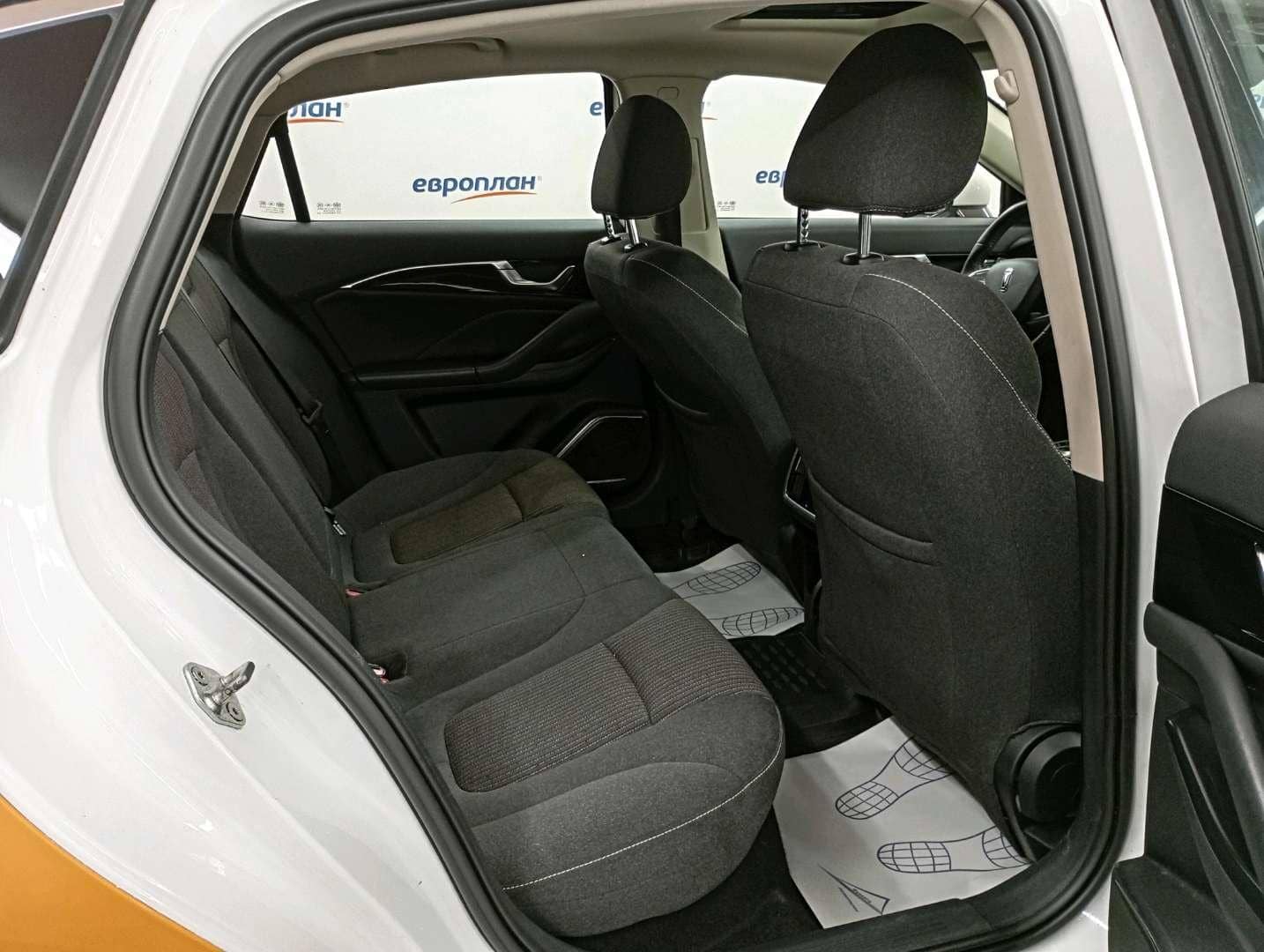 FAW Bestune B70,  195 765 км, 2023 года в лизинг