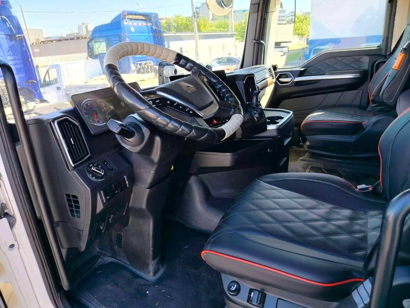 Sitrak ZZ4186V391HE,  385 743 км, 2023 года в лизинг