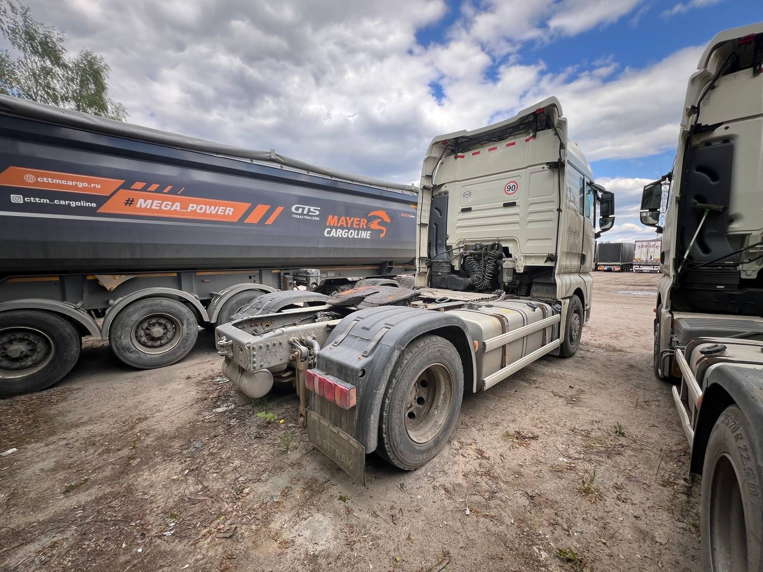 Sitrak ZZ4186V391HE Лот 000007541