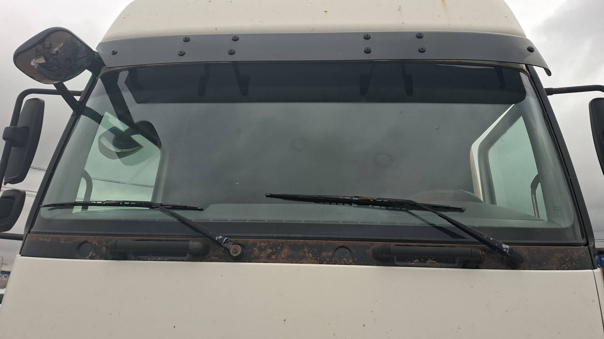 КАМАЗ 5490-S5 (M1840),  1 113 370 км, 2017 года в лизинг