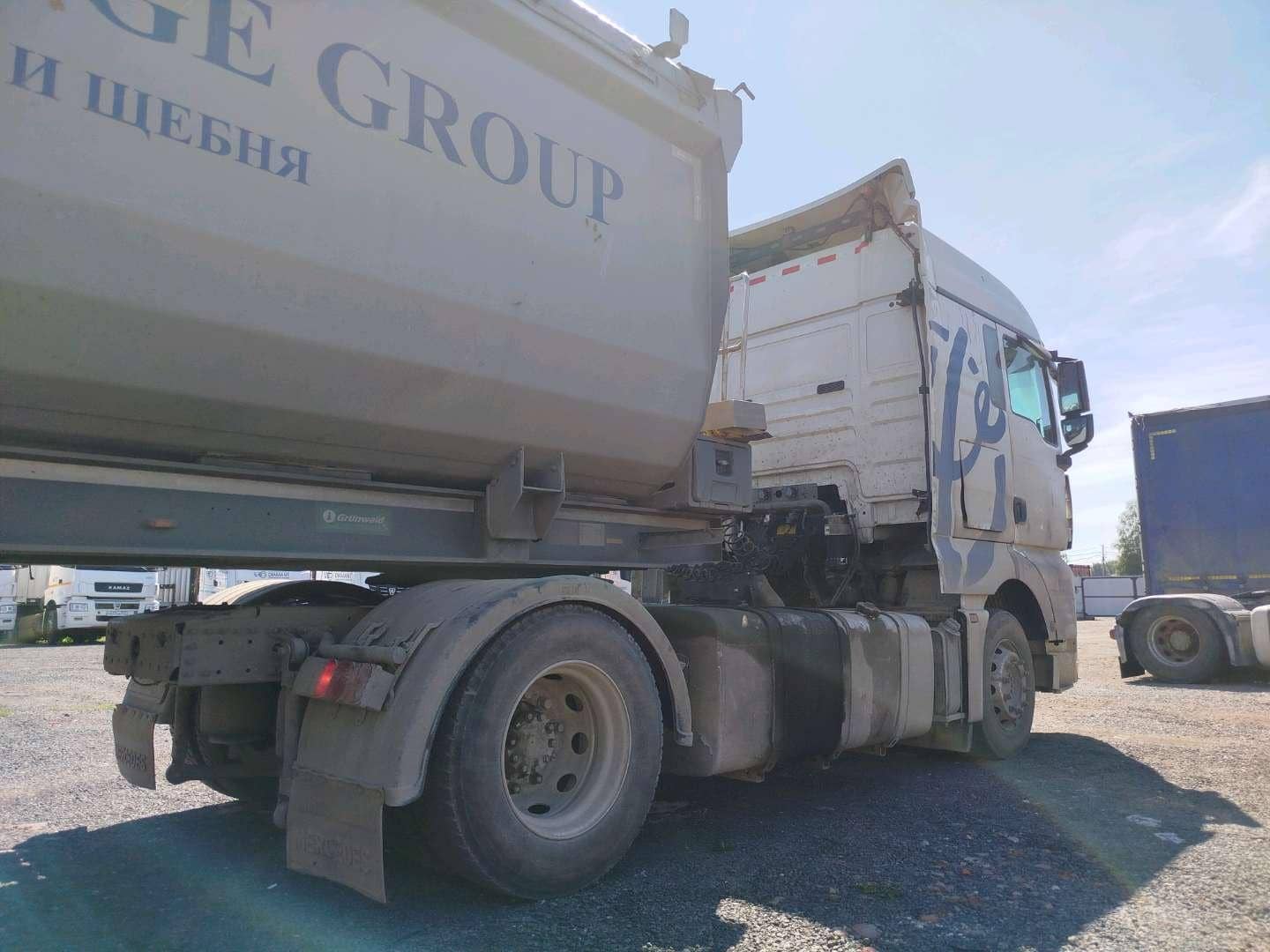 Sitrak C7H 4x2 ZZ4186V361HE,  843 334 км, 2022 года в лизинг