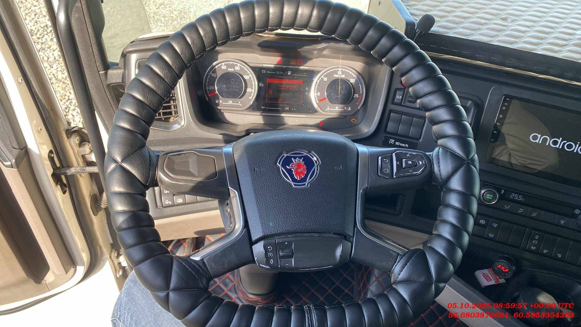 SCANIA S 450 A4x2NA,  617 348 км, 2021 года в лизинг