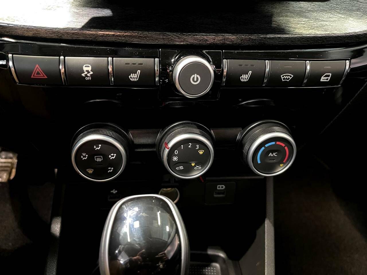 Lada Aura 1.8 CVT 2WD Status