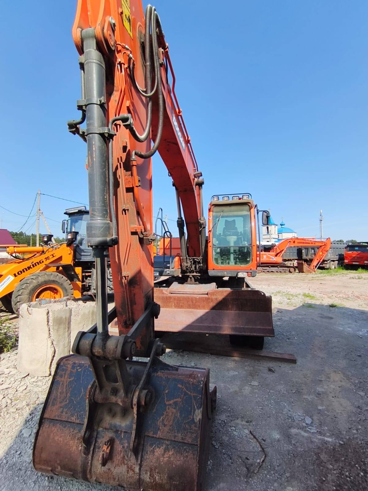 DOOSAN/DEVELON DX160W