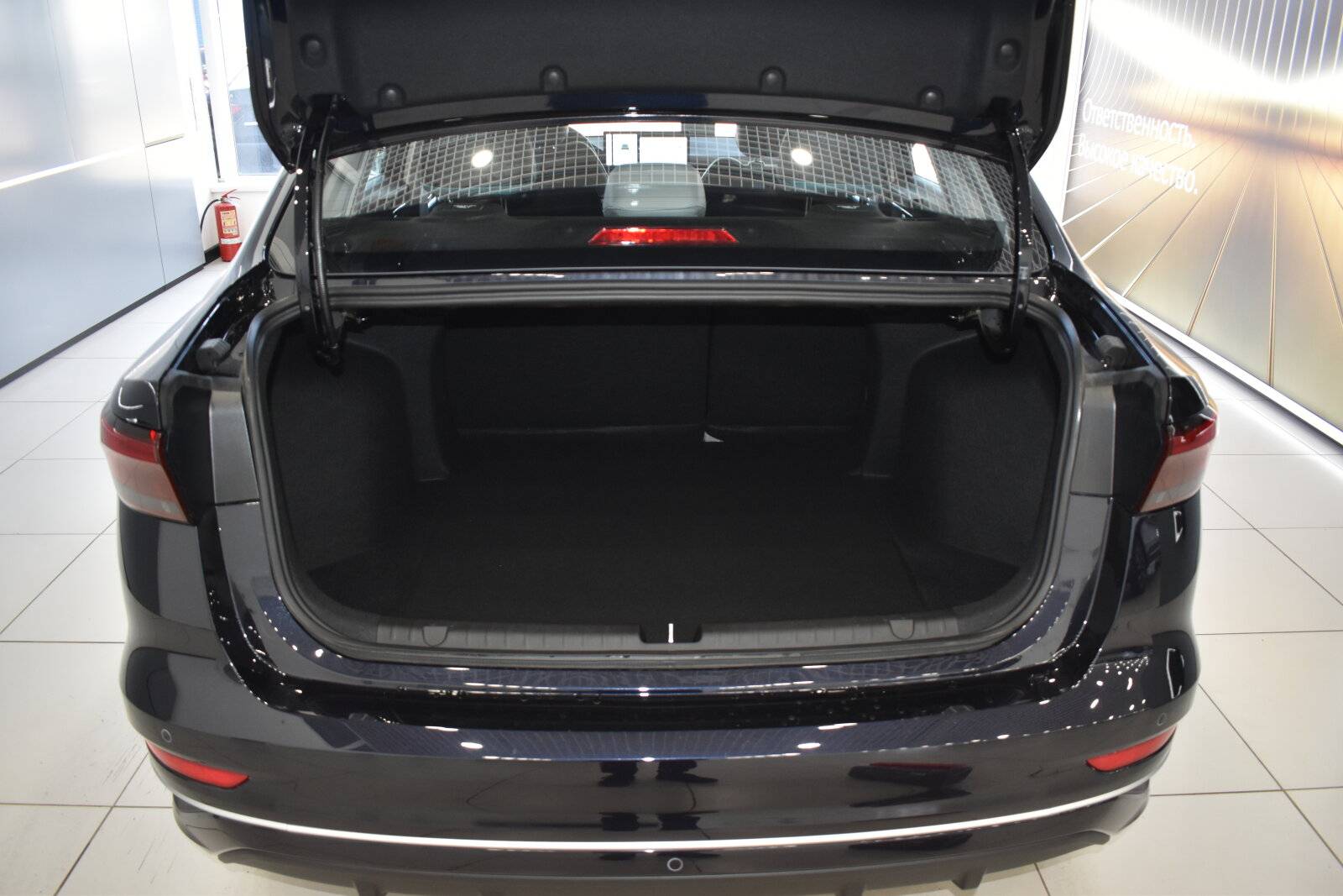 Geely Emgrand Luxury 1.5 AT