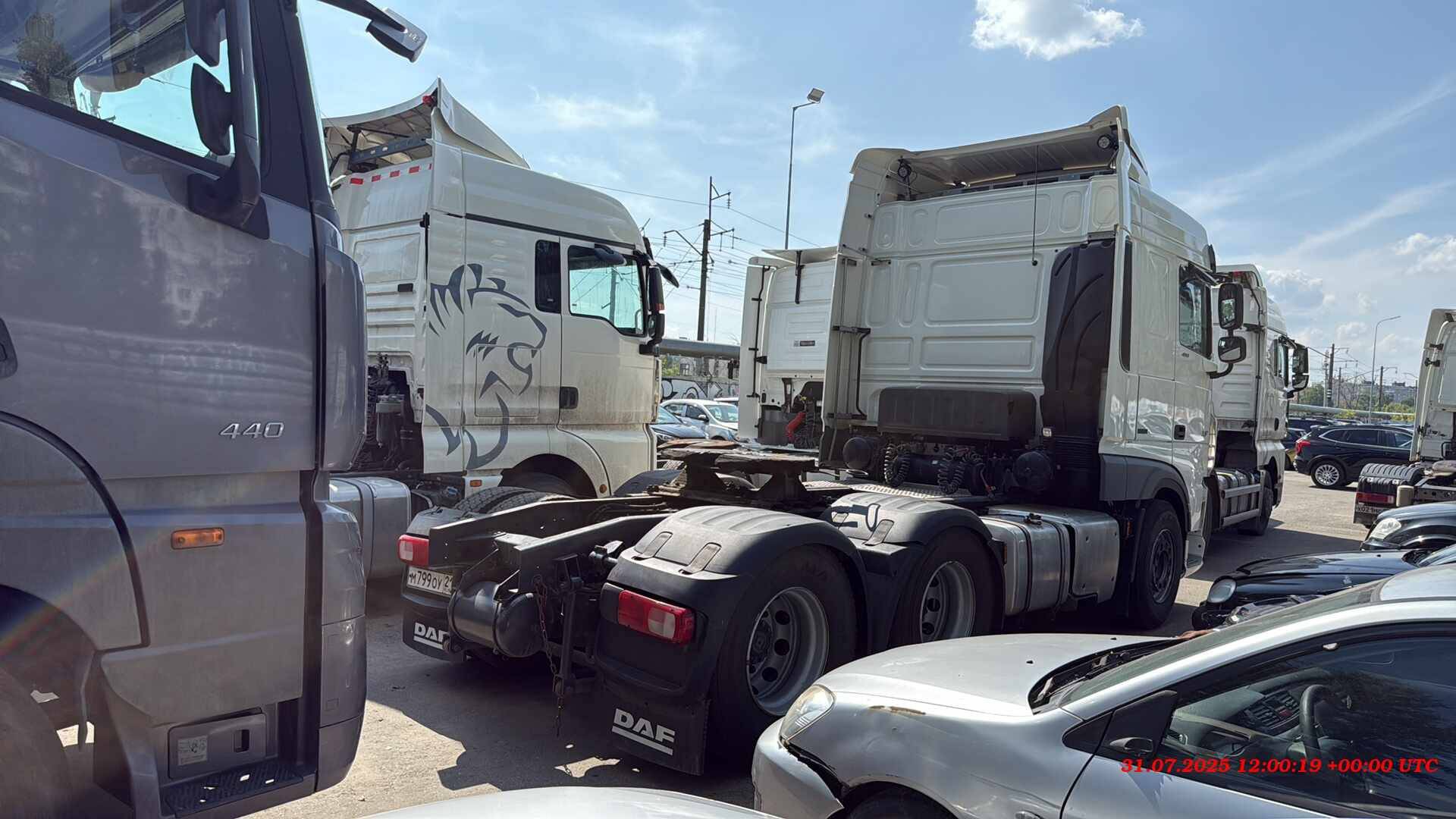 DAF XF 480 FTT 6x4 (Space Cab),  521 920 км, 2021 года в лизинг