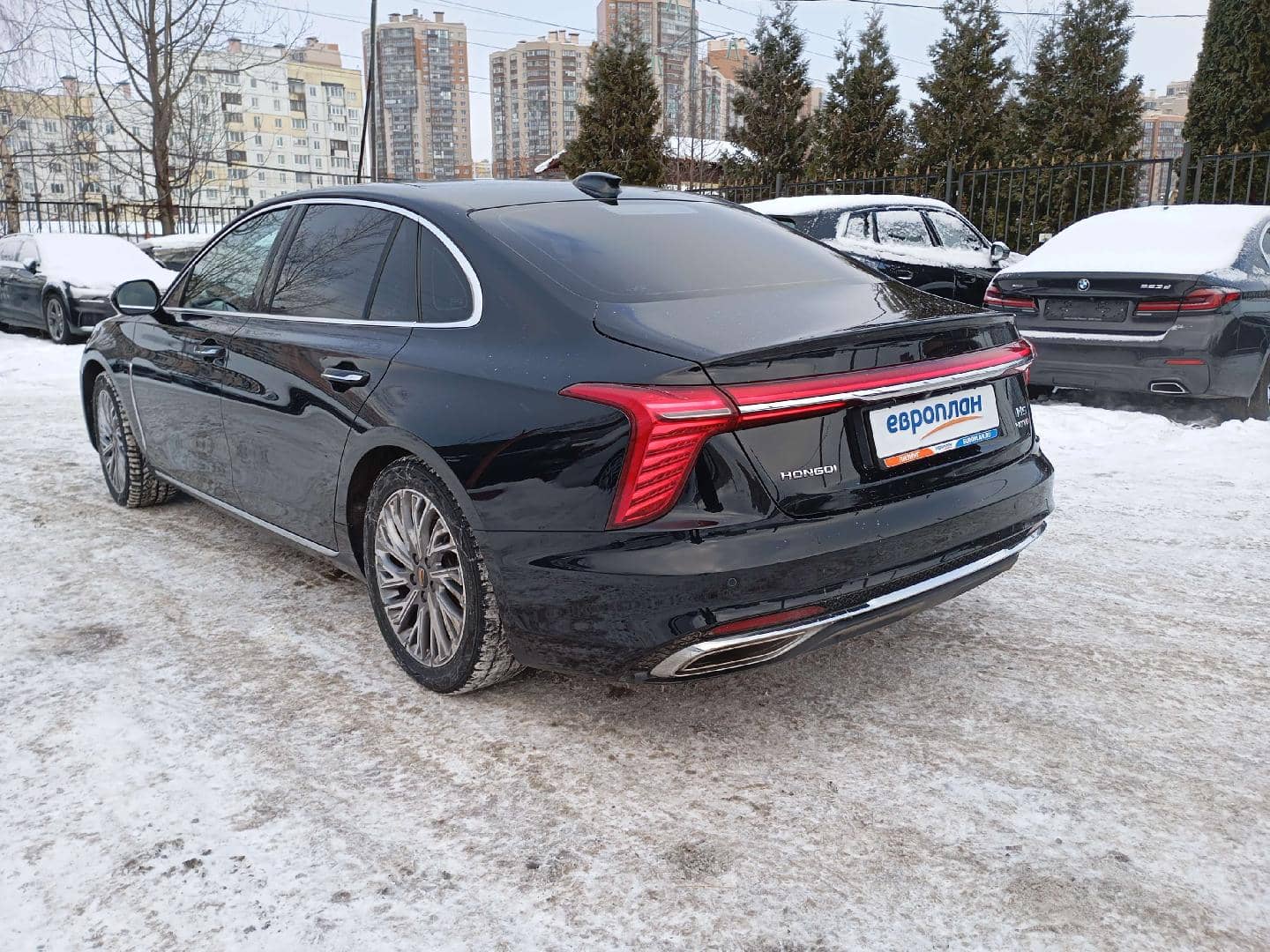Hongqi H5,  136 153 км, 2024 года в лизинг