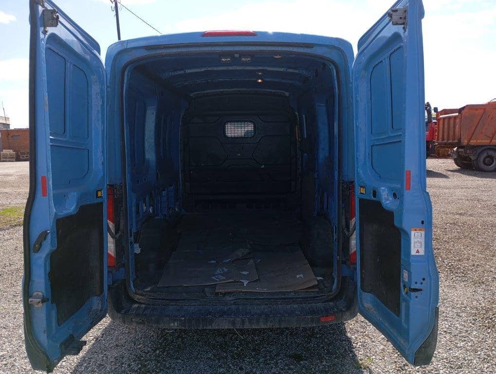 Ford Transit,  131 653 км, 2021 года в лизинг