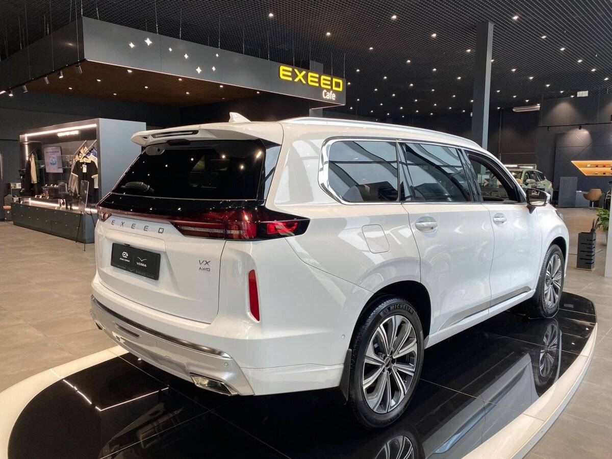 EXEED VX President 7 мест 2.0T 8AT 4WD