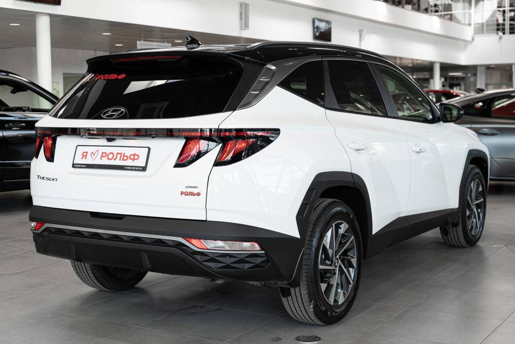 Hyundai Tucson Travel 2.0 6AT 4WD