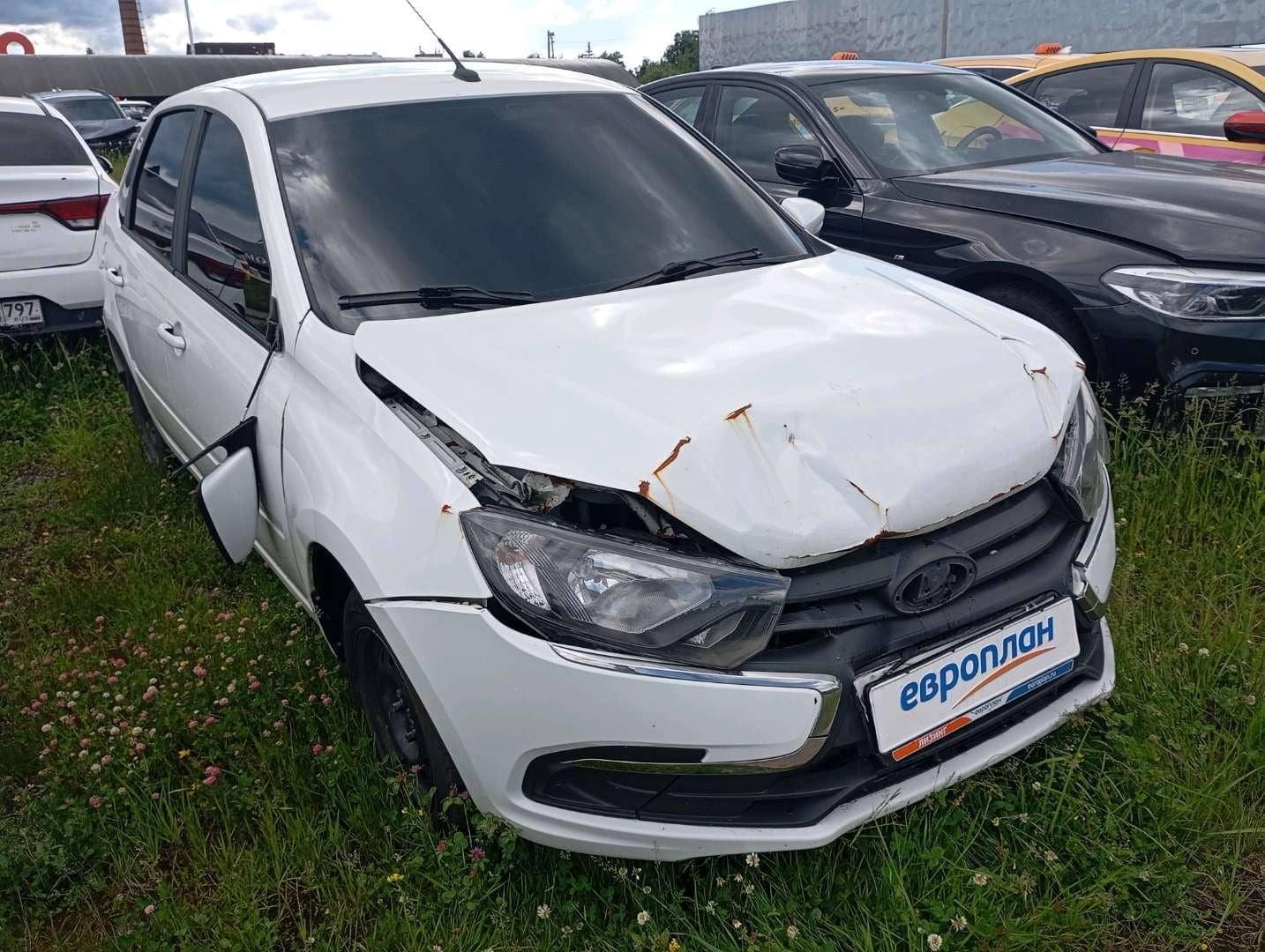 Lada Granta седан,  73 763 км, 2023 года в лизинг