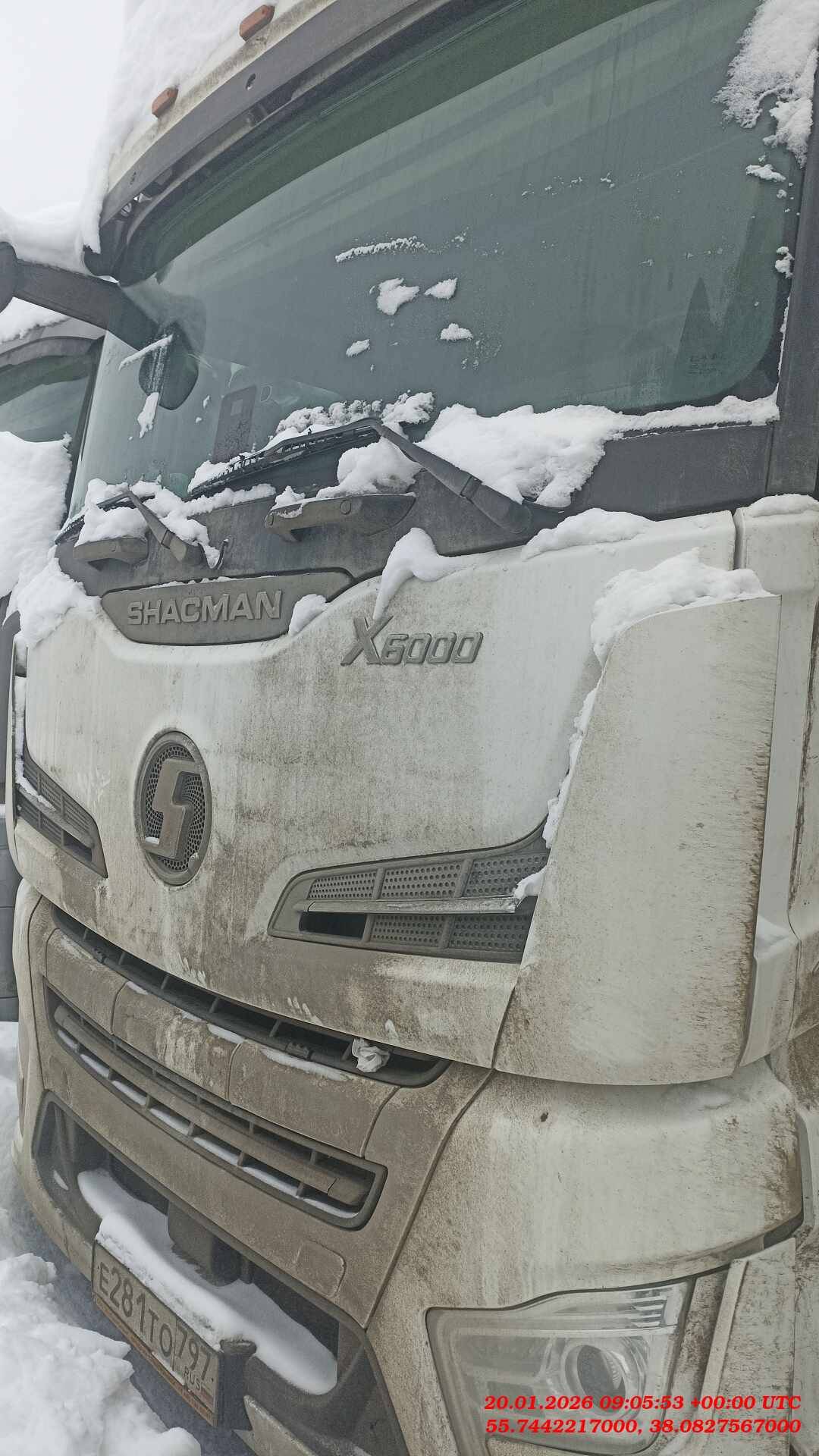 Shacman SX4188YY381,  240 343 км, 2023 года в лизинг