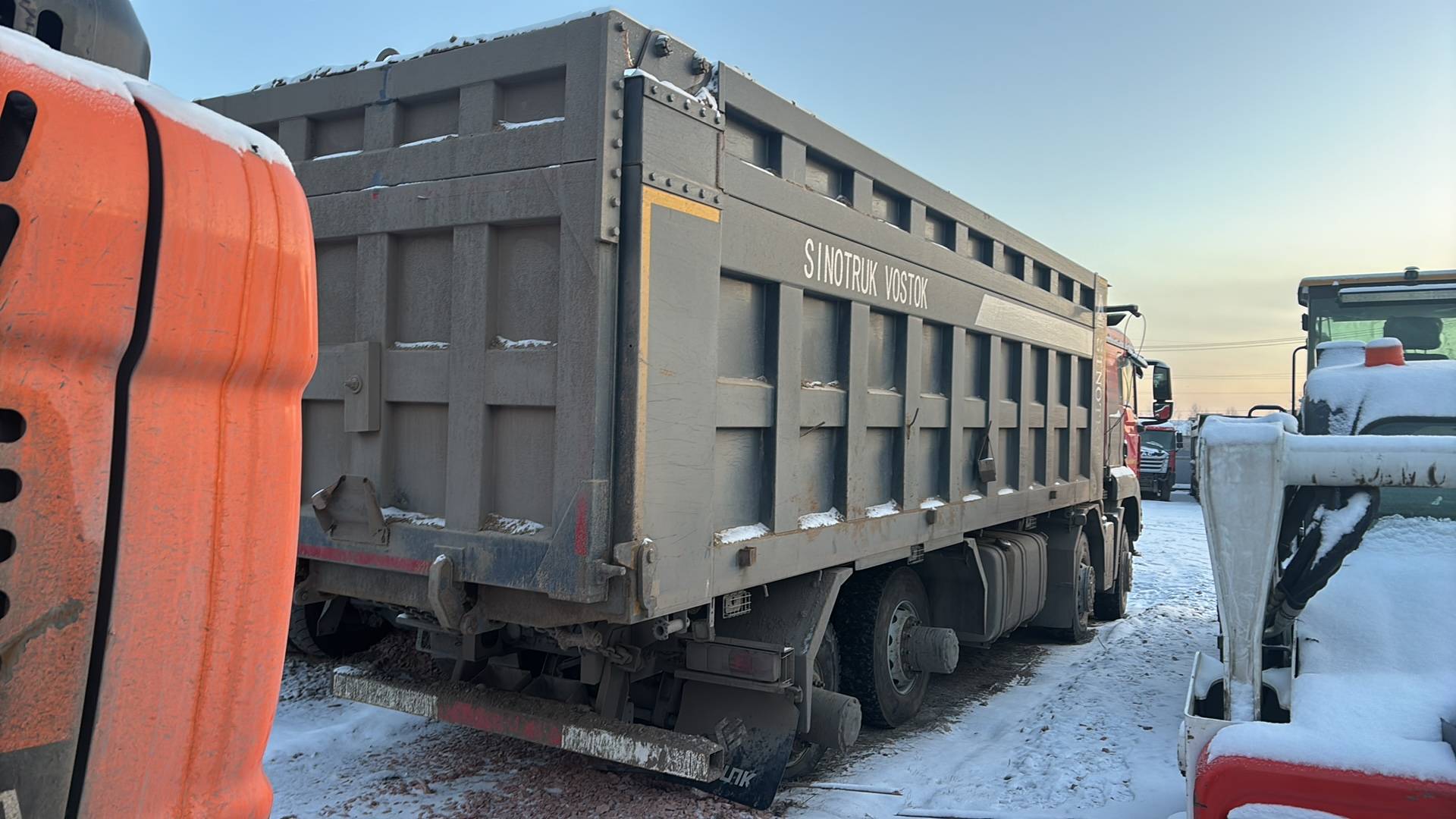 Sitrak ZZ3316V386ME,  104 889 км, 2022 года в лизинг