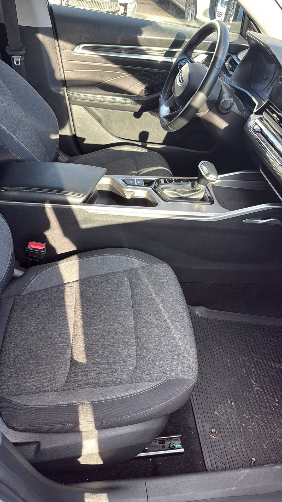 Geely Emgrand,  79 398 км, 2023 года в лизинг