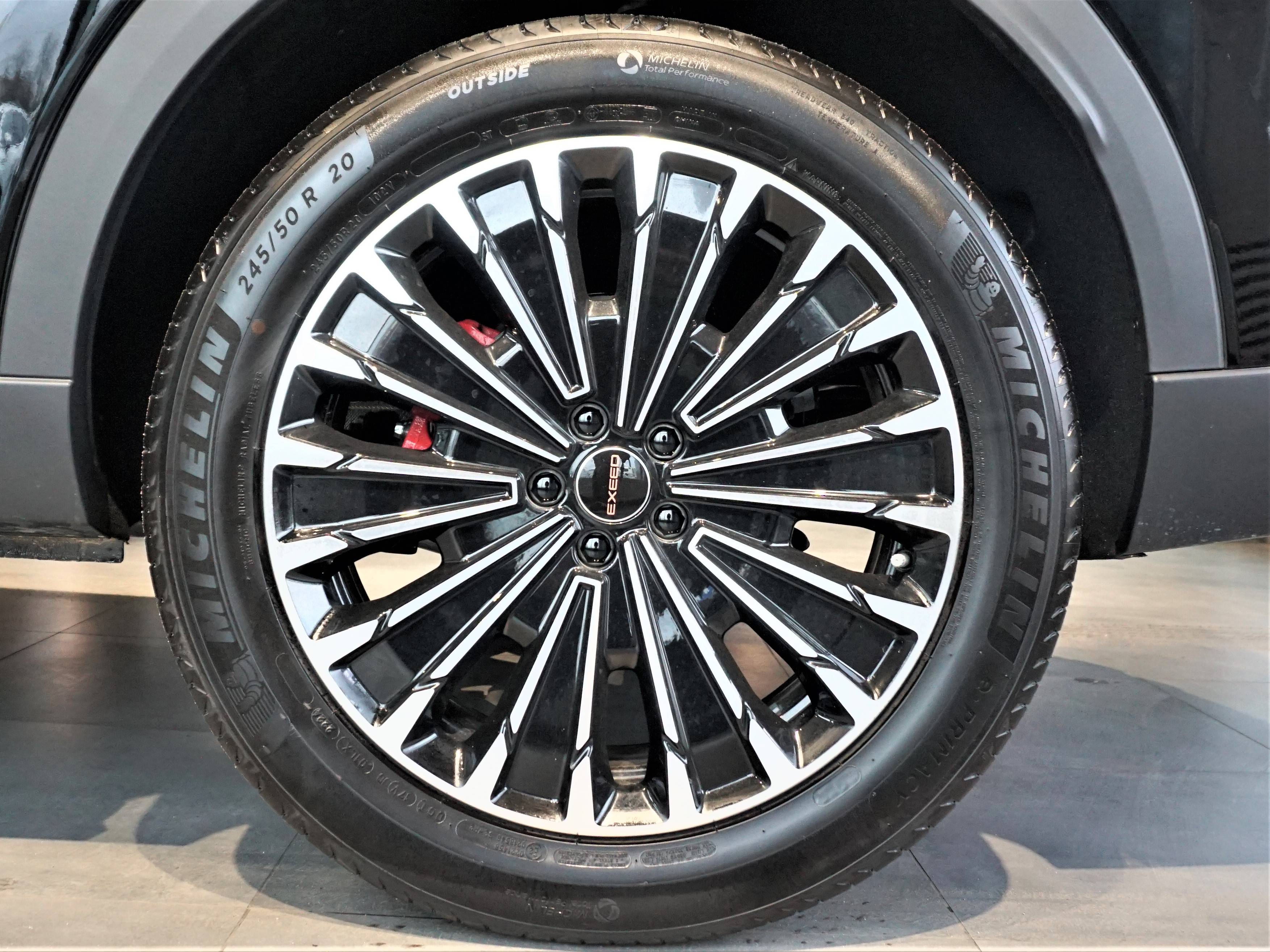 EXEED RX Premium 2.0 TGDI 8AT AWD