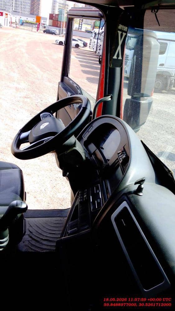Sitrak ZZ3316V386ME,  244 000 км, 2022 года в лизинг