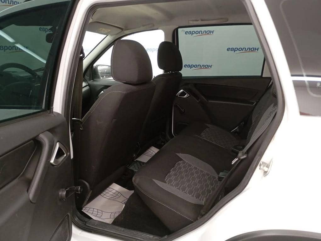 Lada Granta Кросс,  53 361 км, 2024 года в лизинг